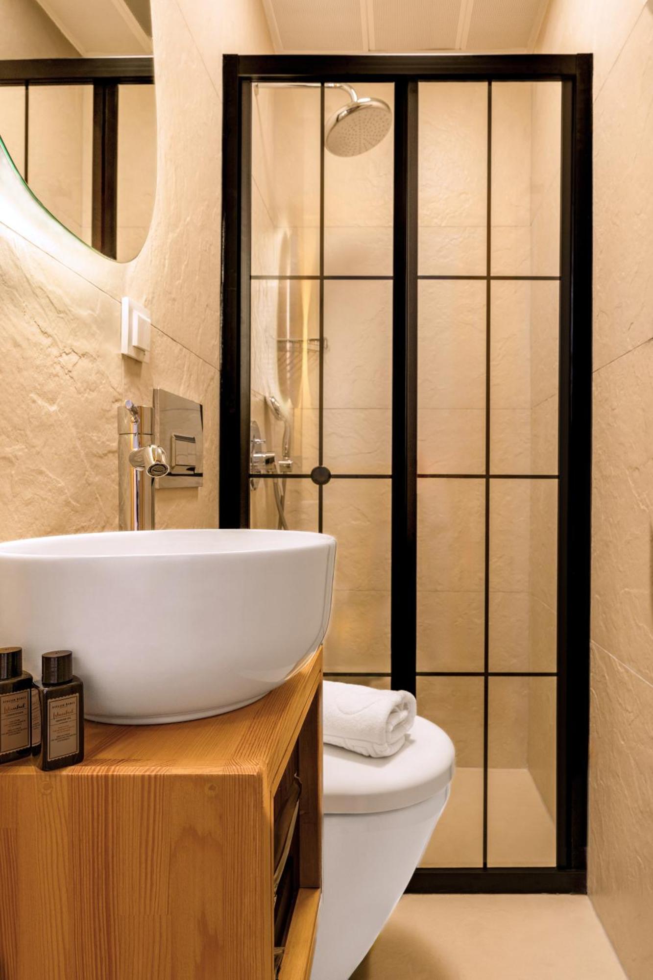Audo Local Hotel Анталия Екстериор снимка