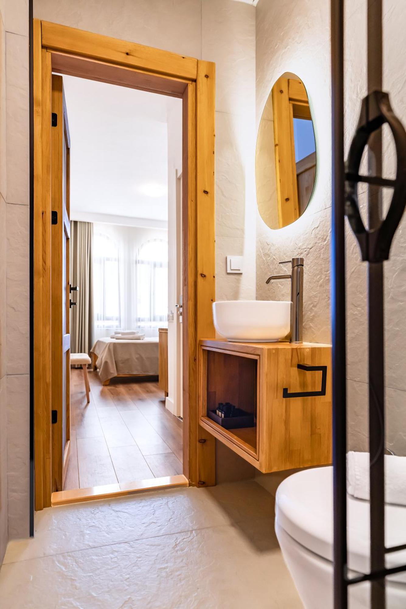 Audo Local Hotel Анталия Екстериор снимка