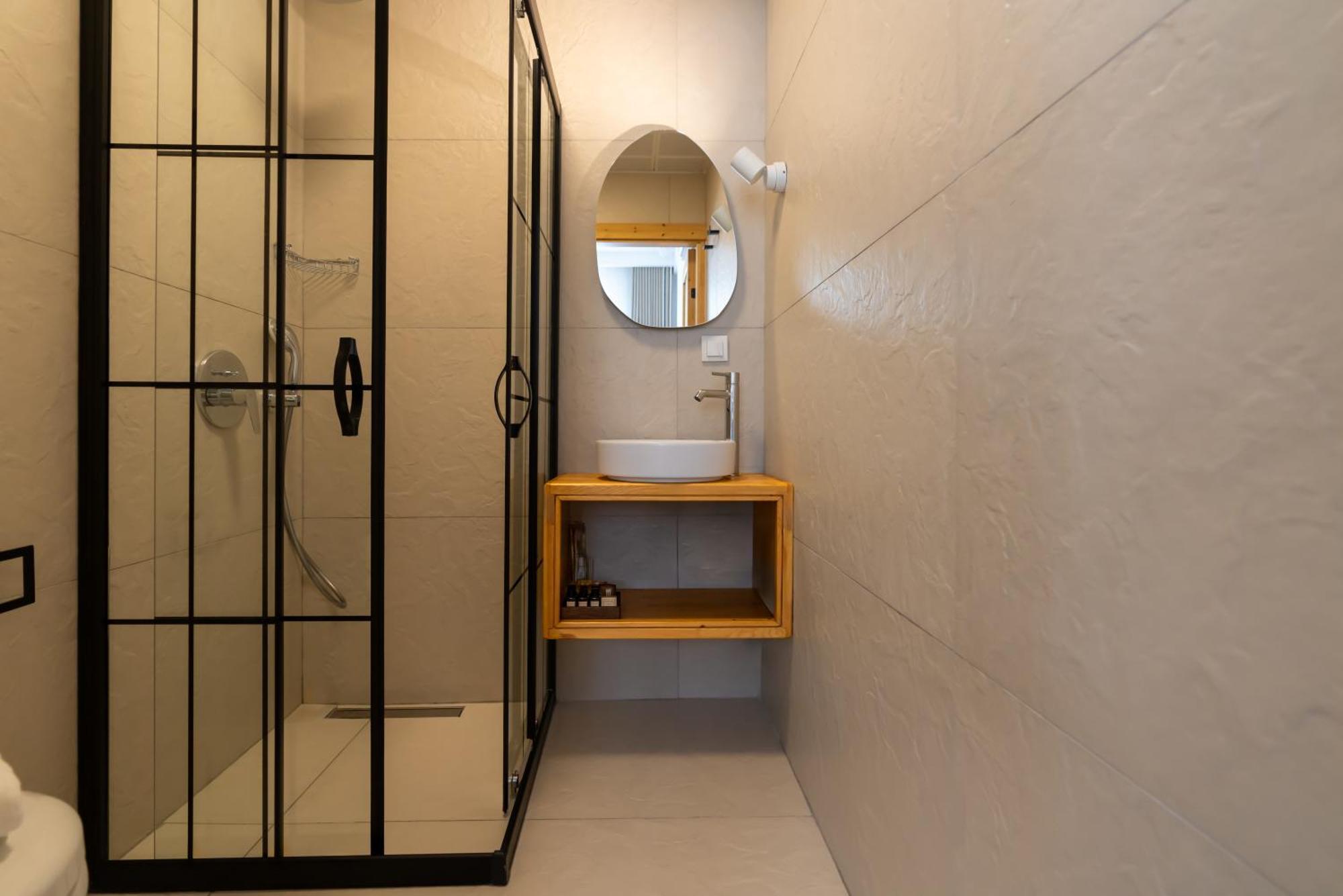 Audo Local Hotel Анталия Екстериор снимка