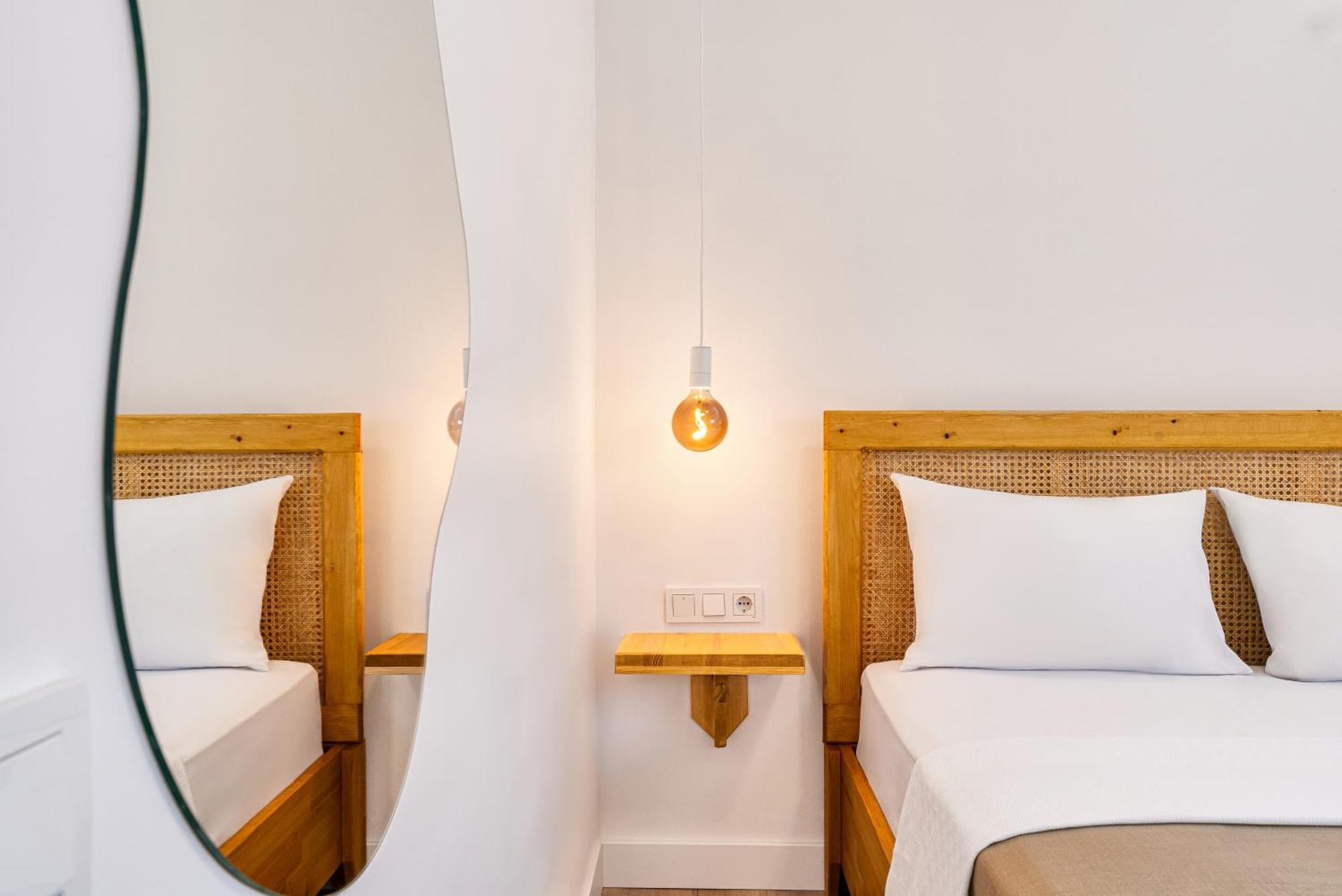 Audo Local Hotel Анталия Екстериор снимка
