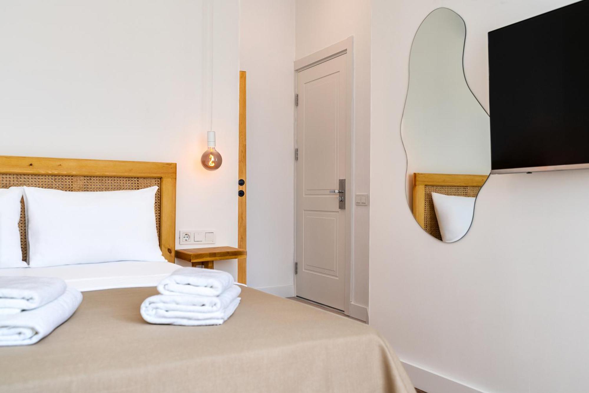 Audo Local Hotel Анталия Екстериор снимка