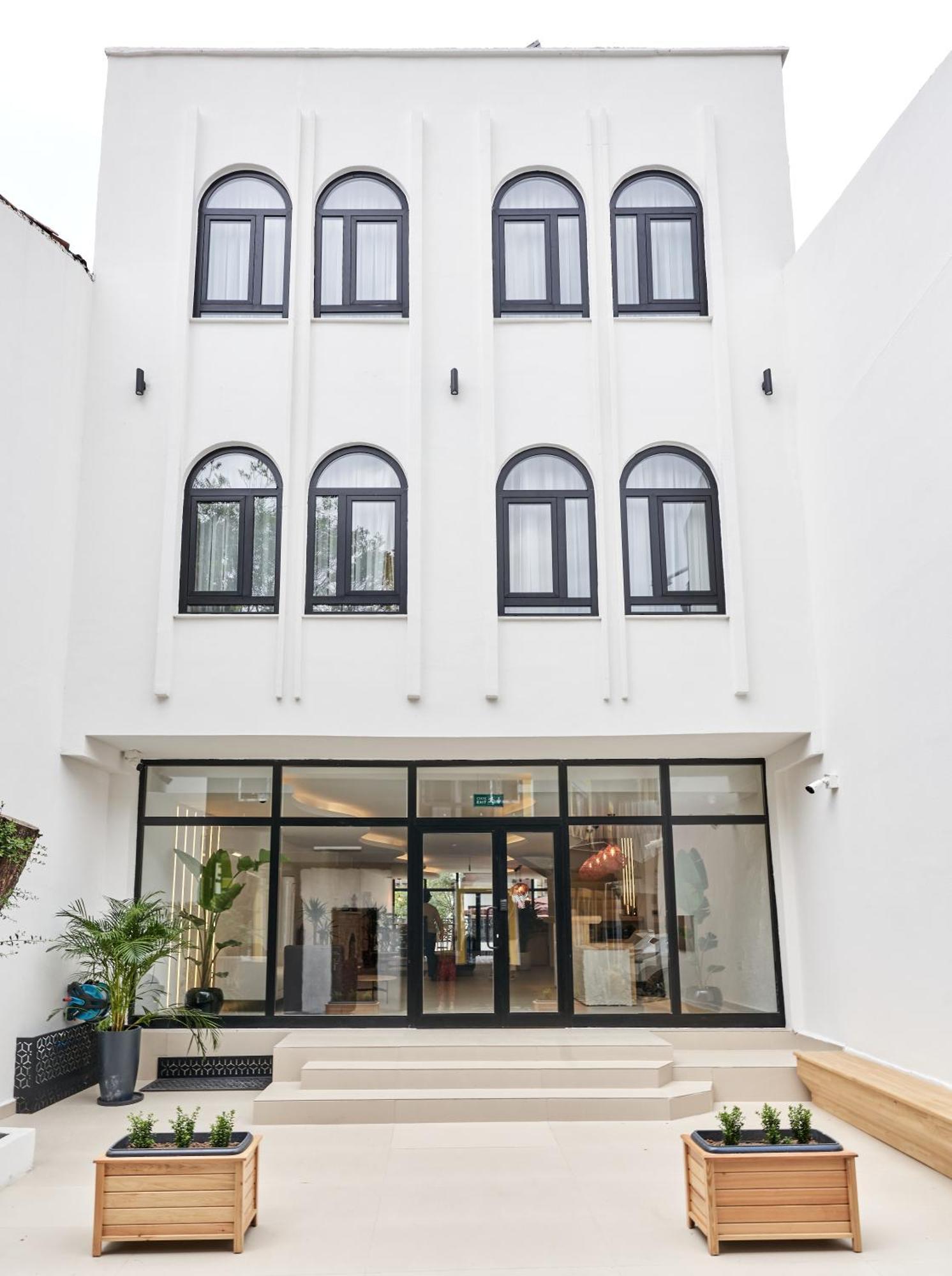 Audo Local Hotel Анталия Екстериор снимка